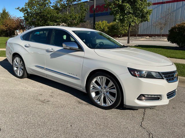 Used 2015 Chevrolet Impala LTZ FWD image 2