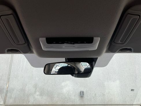 Used 2025 Nissan Versa SV image 15