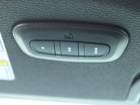 Used 2022 Jeep Wrangler Unlimited Sahara AWD/4WD image 36