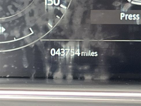 Used 2022 Land Rover Range Rover Westminster Edition image 14