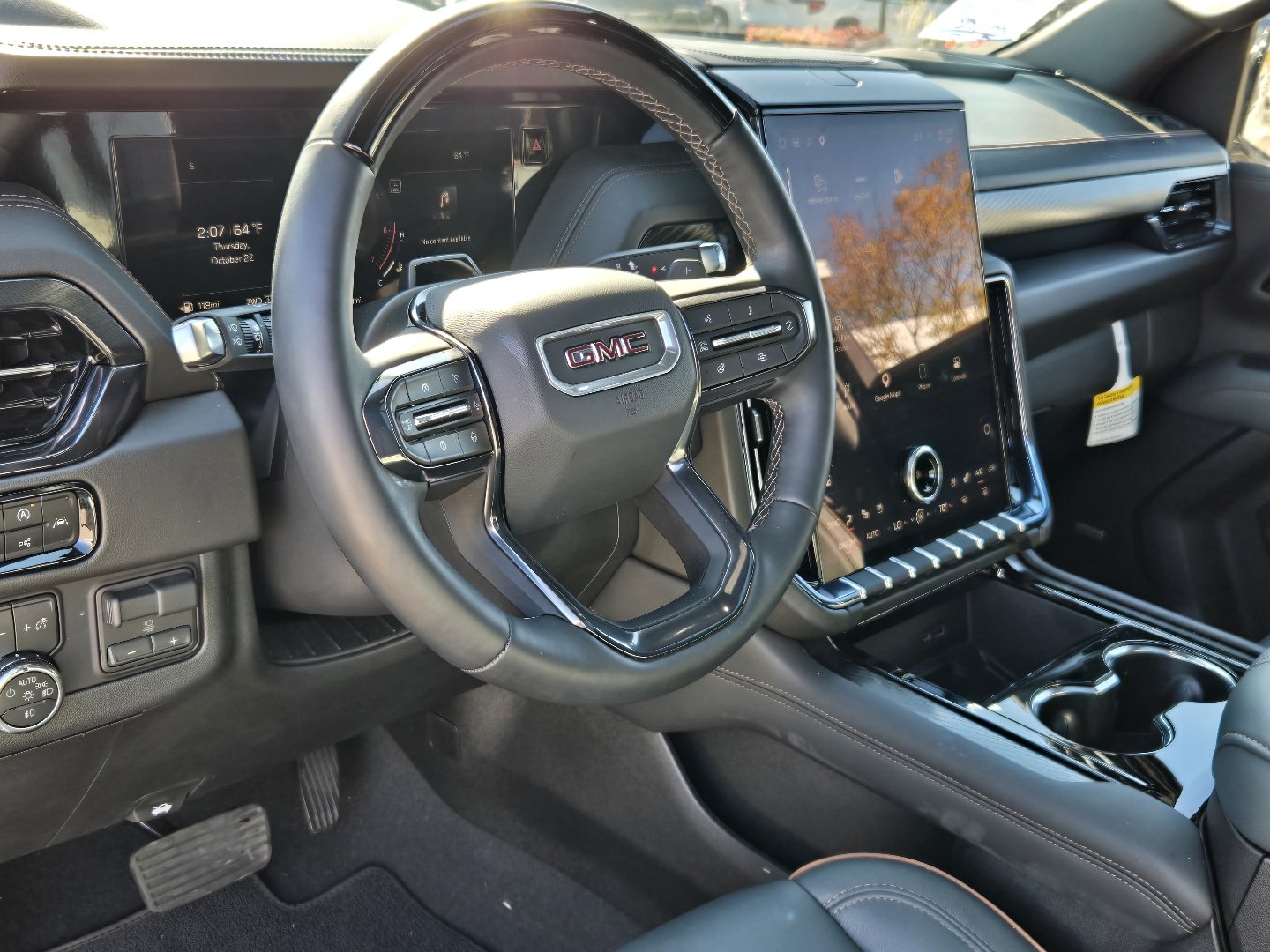 Used 2026 GMC Yukon XL AT4 w/ AT4 Premium Plus Package AWD/4WD image 5