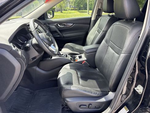 Used 2020 Nissan Rogue SL AWD/4WD image 19