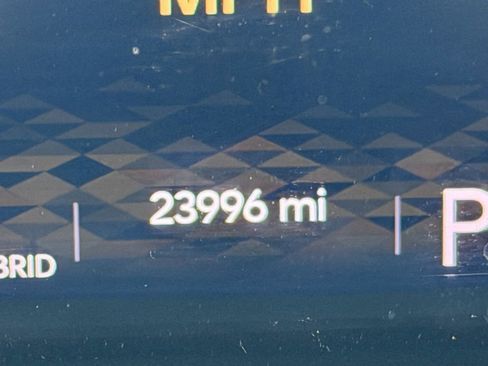 Used 2024 Jeep Wrangler Unlimited Sahara w/ Safety Group image 34