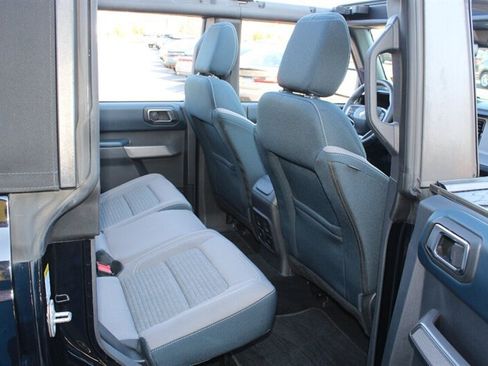 Used 2023 Ford Bronco Outer Banks AWD/4WD image 16