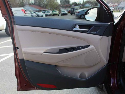 Used 2016 Hyundai Tucson SE w/ Option Group 12 image 12