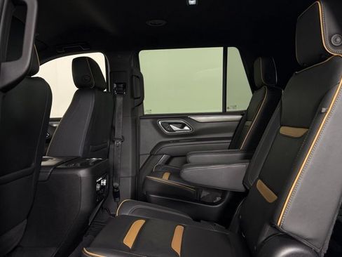 Used 2022 GMC Yukon AT4 AWD/4WD image 29