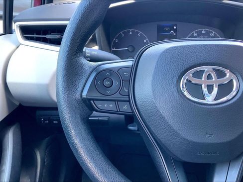 Used 2023 Toyota Corolla LE FWD image 23