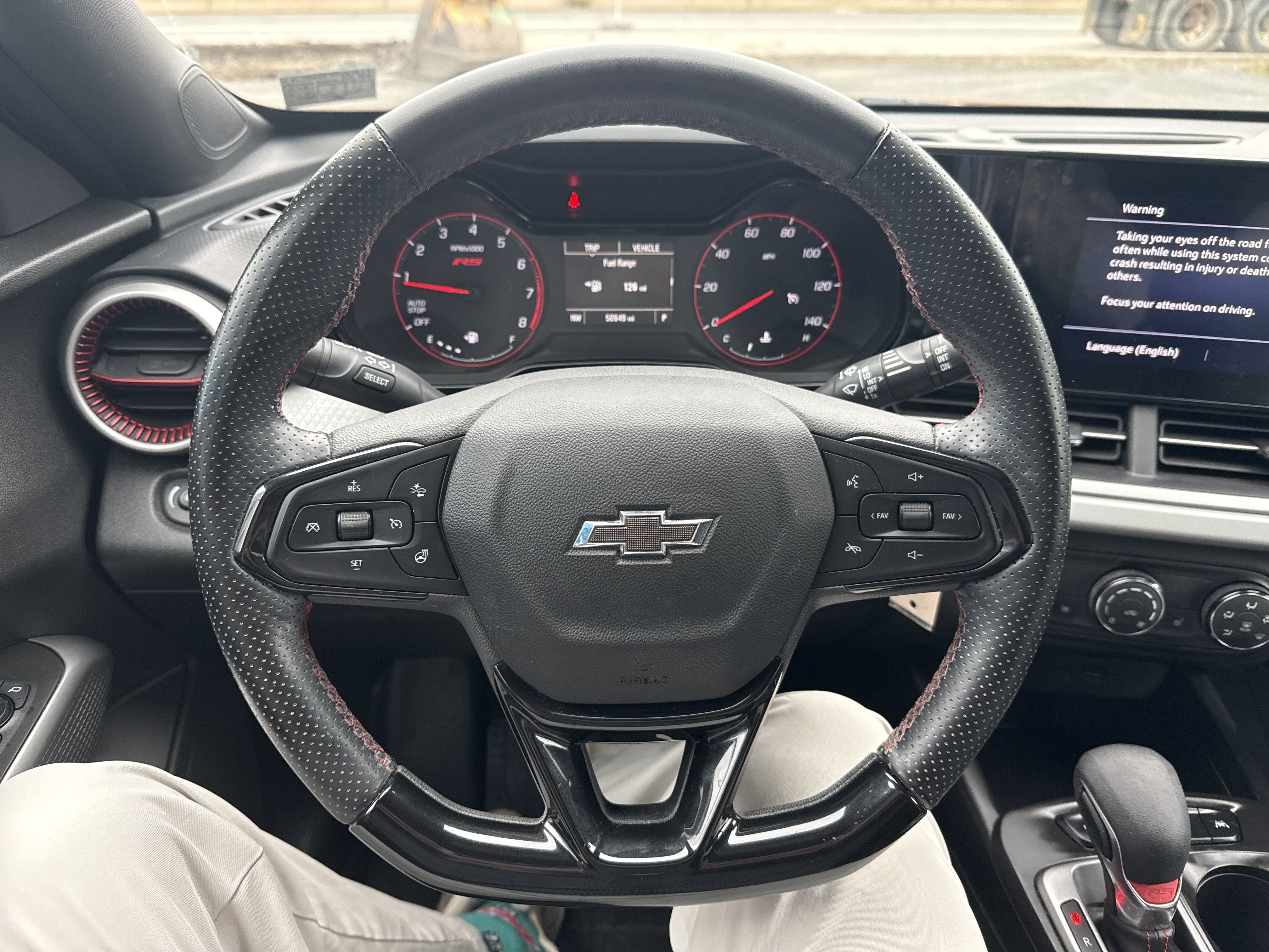 Used 2024 Chevrolet Trax RS w/ Driver Confidence Package FWD image 18