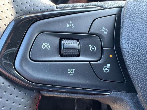 New 2026 Chevrolet Trax RS w/ Driver Confidence Package FWD image 35