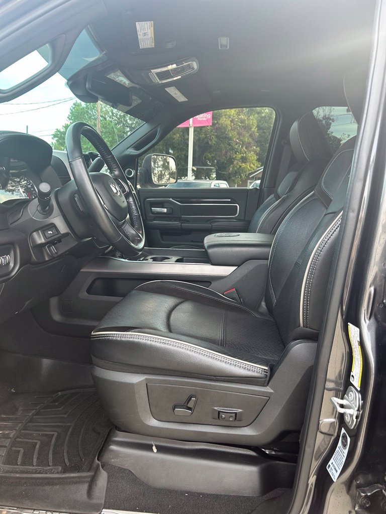 Used 2022 RAM 2500 Laramie AWD/4WD image 16