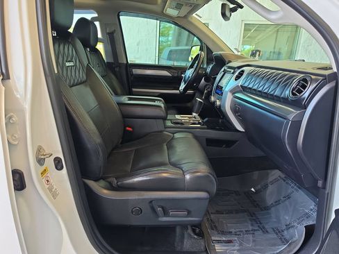 Used 2017 Toyota Tundra Platinum AWD/4WD image 33