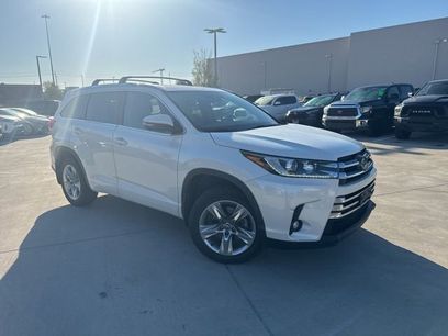 Used 2019 Toyota Highlander Limited Platinum