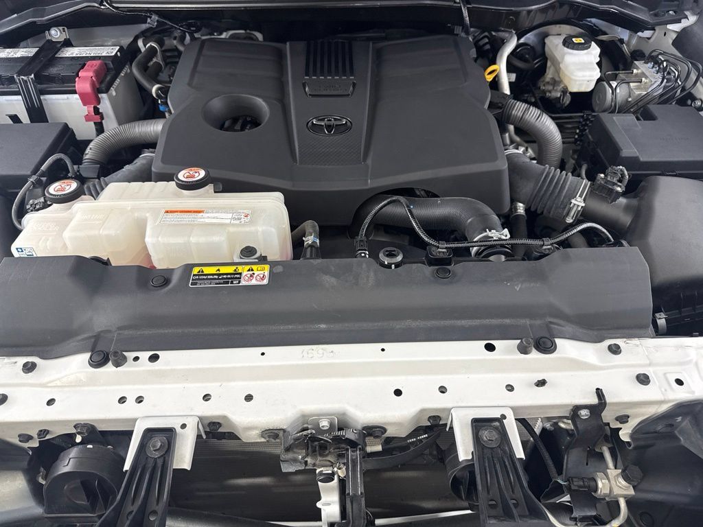 Used 2023 Toyota Tundra SR5 w/ TRD Off-Road Package AWD/4WD image 19