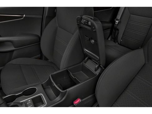 Used 2020 Kia Sorento LX FWD image 9