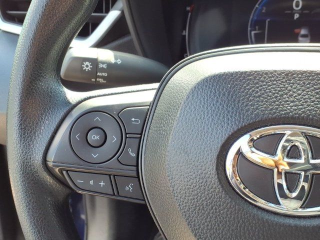 Used 2026 Toyota Corolla LE FWD image 20