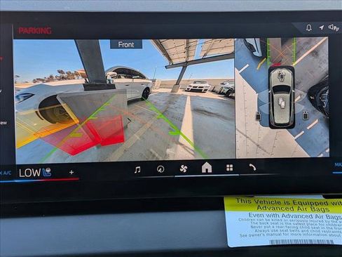 Used 2025 BMW X3 xDrive30i w/ Premium Package image 14