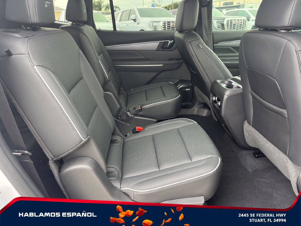 Used 2025 Buick Enclave Sport Touring w/ Super Cruise Package FWD image 18