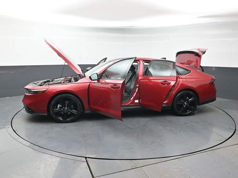 Used 2023 Honda Accord Sport image 42