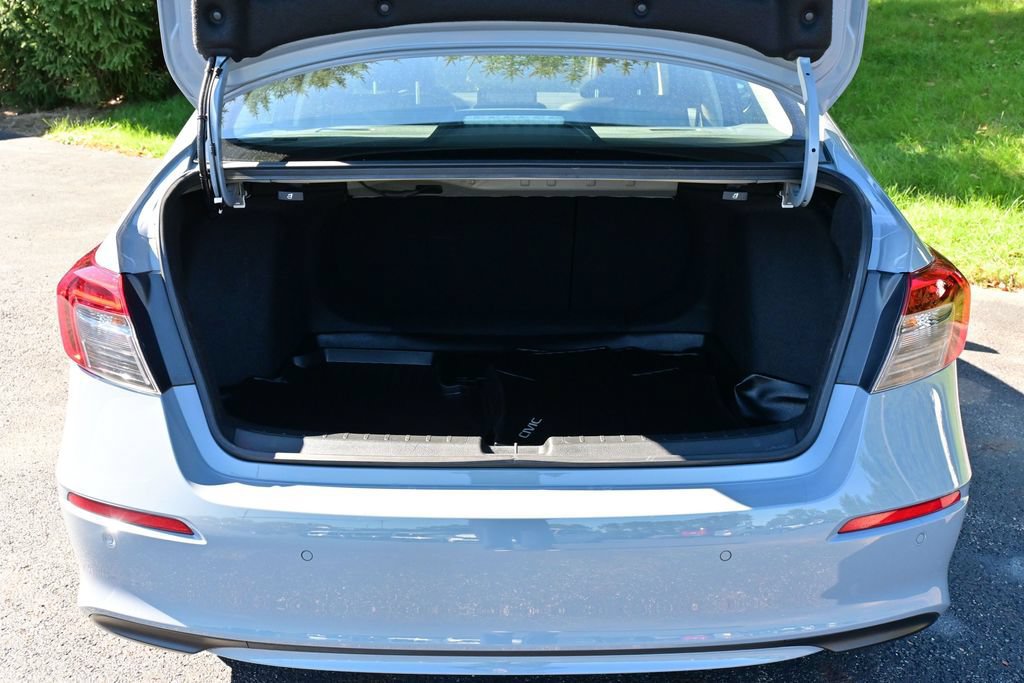 Used 2024 Honda Civic Touring image 16