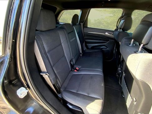 Used 2021 Jeep Grand Cherokee Freedom Edition image 25