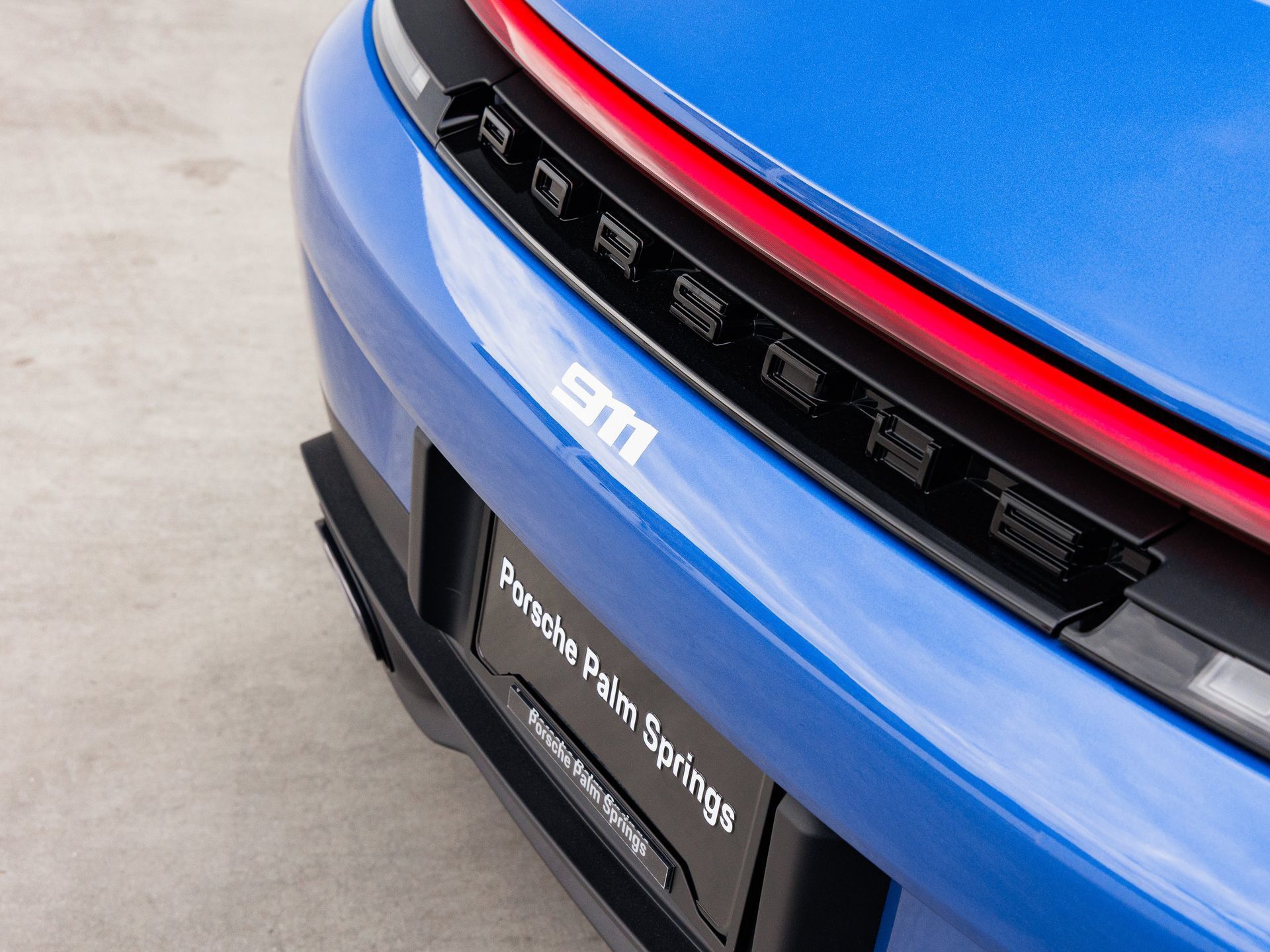 Certified 2026 Porsche 911 Carrera T RWD image 12