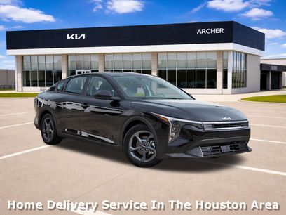 Certified 2025 Kia K4 LXS