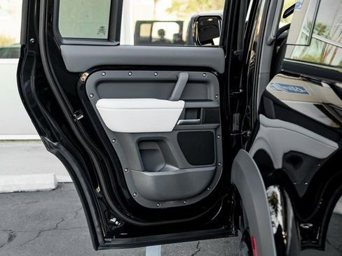 New 2025 Land Rover Defender 130 S image 20