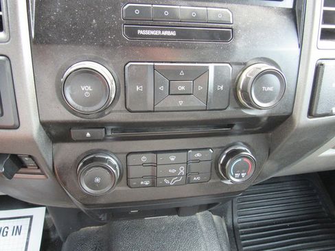 Used 2018 Ford F250 XL w/ Power Equipment Group RWD image 32
