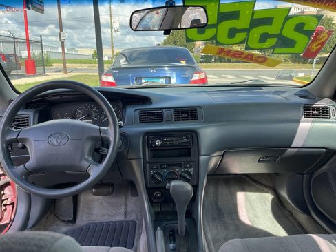 Used 1999 Toyota Camry CE image 14