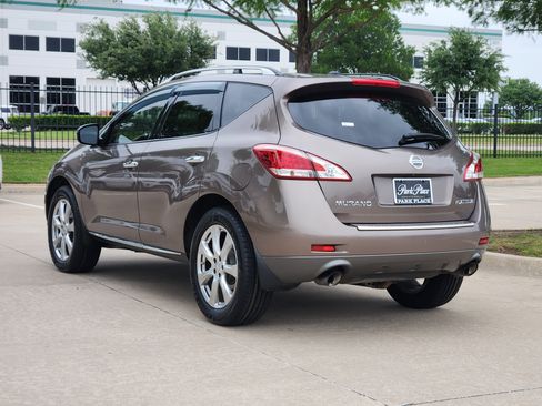 Used 2012 Nissan Murano LE w/ Platinum Pkg image 4
