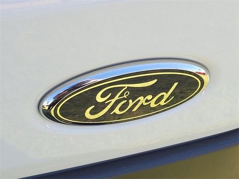 Certified 2022 Ford Transit 350 XLT image 6