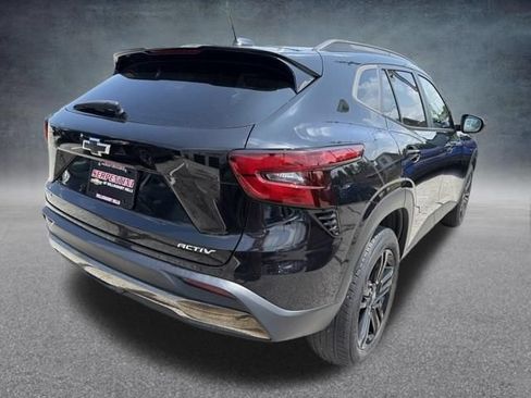 Certified 2024 Chevrolet Trax ACTIV w/ Sunroof Package FWD image 7