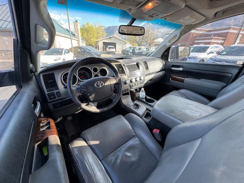 Used 2010 Toyota Tundra Limited image 17
