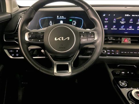 Certified 2025 Kia Sportage EX w/ EX Premium Package image 5