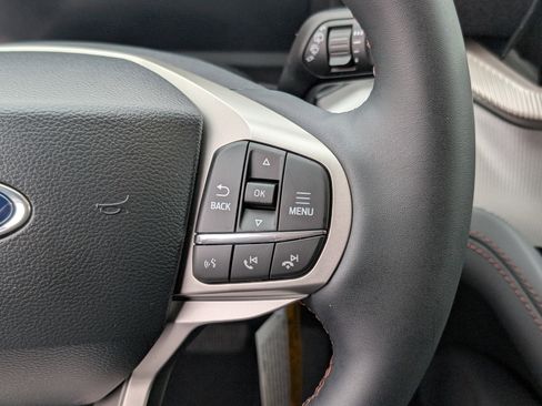 New 2026 Ford Explorer Active image 20