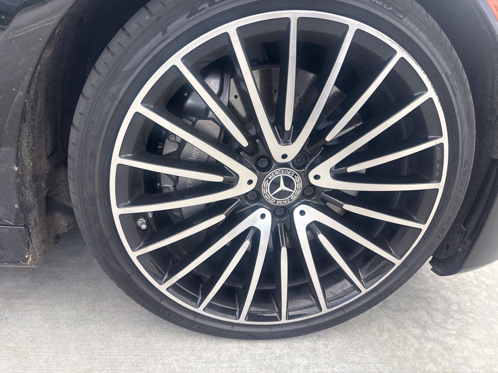 Used 2023 Mercedes-Benz S 580 4MATIC Sedan image 6
