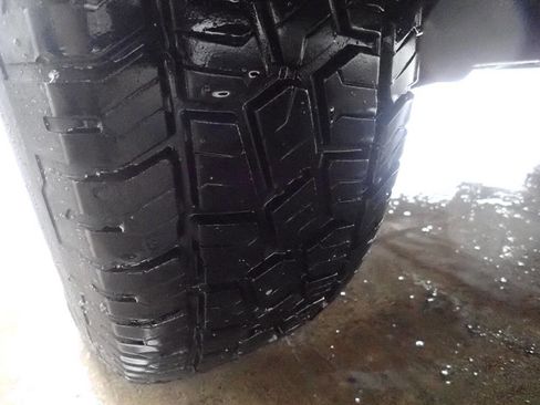 Used 2003 Chevrolet Silverado 1500 W/T image 24