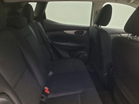 Used 2020 Nissan Rogue Sport S w/ Appearance Package FWD image 19