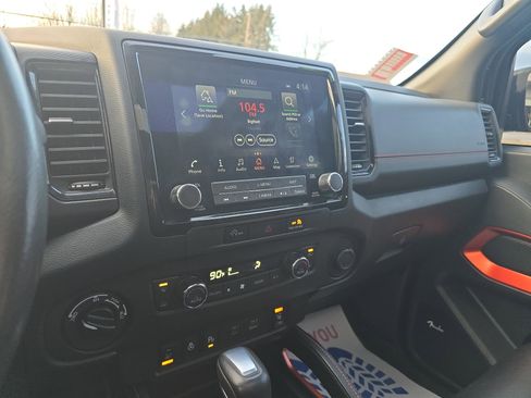 Used 2023 Nissan Frontier PRO-4X w/ Pro-4X Premium Package image 26