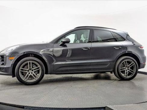 Used 2020 Porsche Macan S AWD/4WD image 3