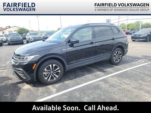 Used 2023 Volkswagen Tiguan S AWD/4WD image 1