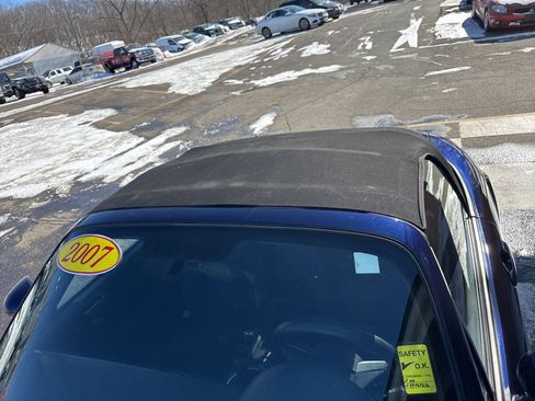 Used 2007 MAZDA MX-5 Miata Touring image 37