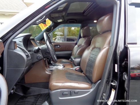 Used 2019 Nissan Armada Platinum w/ Captain's Chairs Package AWD/4WD image 11