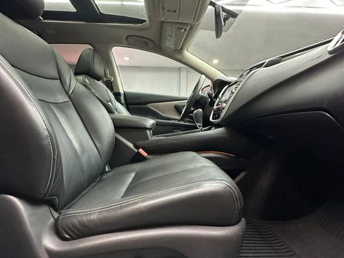 Used 2016 Nissan Murano Platinum w/ Platinum Technology Package FWD image 37