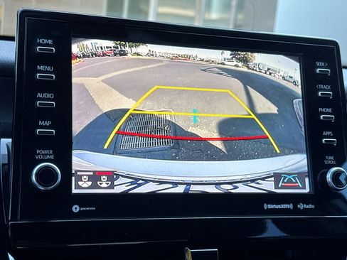 Used 2022 Toyota Camry XLE FWD image 20