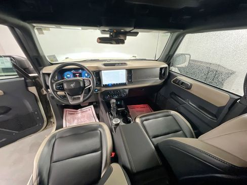 Used 2025 Ford Bronco Big Bend image 20
