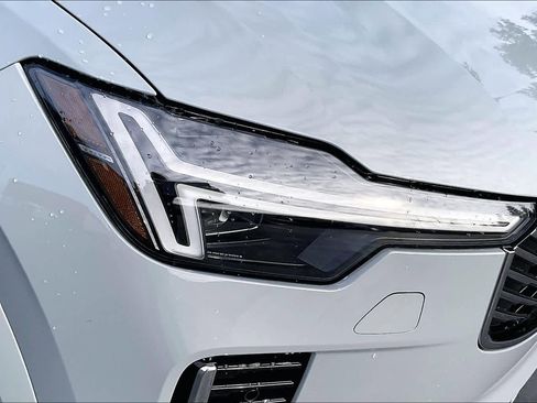 New 2026 Volvo XC90 T8 Ultra image 33