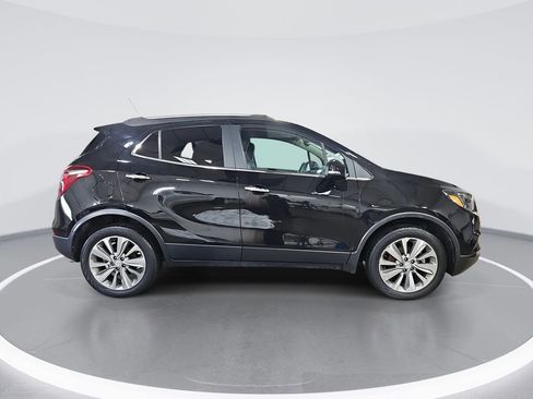 Used 2019 Buick Encore Preferred image 2