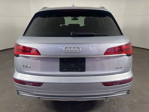 Certified 2023 Audi Q5 2.0T Premium w/ Convenience Package image 6