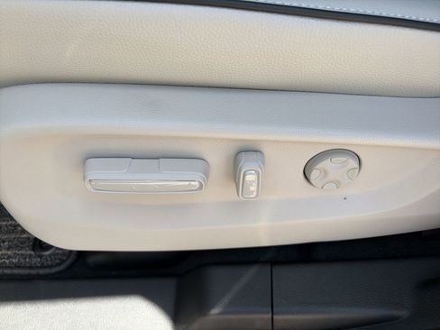 New 2026 Honda Odyssey Touring image 14